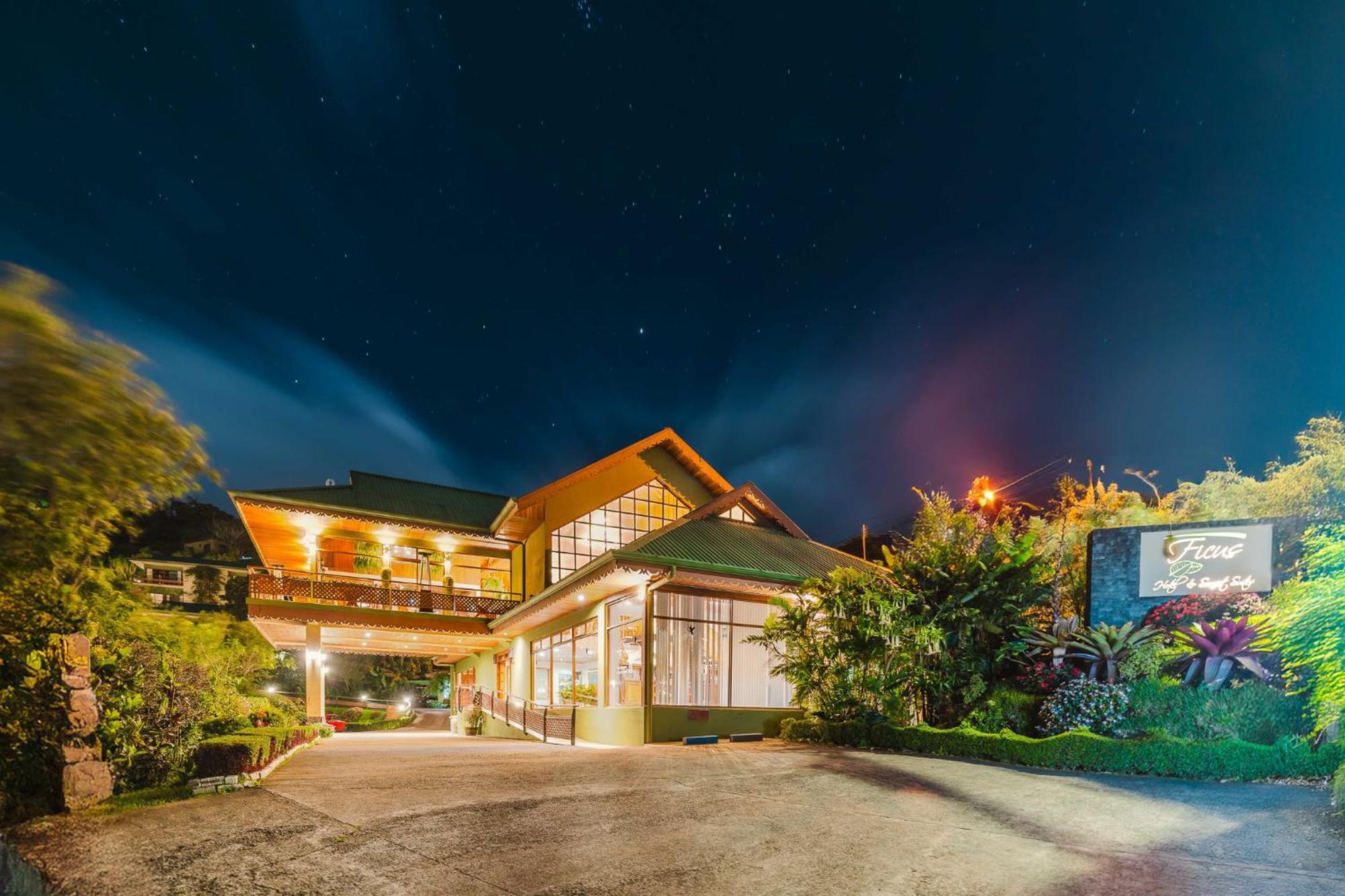 Ficus Sunset Suites Monteverde Extérieur photo